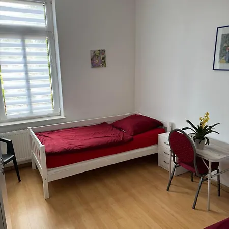 Monteurgut Birke アパート Lindern